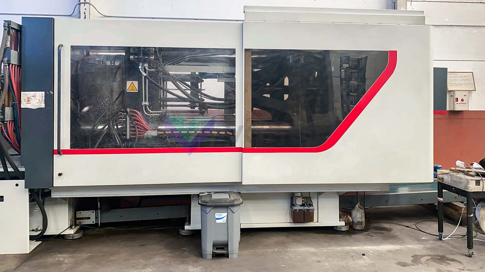 NEGRI BOSSI CANBIO ST 500 - 4250 500t injection molding machine (2015) id10531